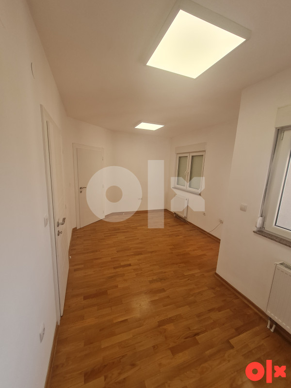Stan Bijeljina 105m2 PENTHOUSE