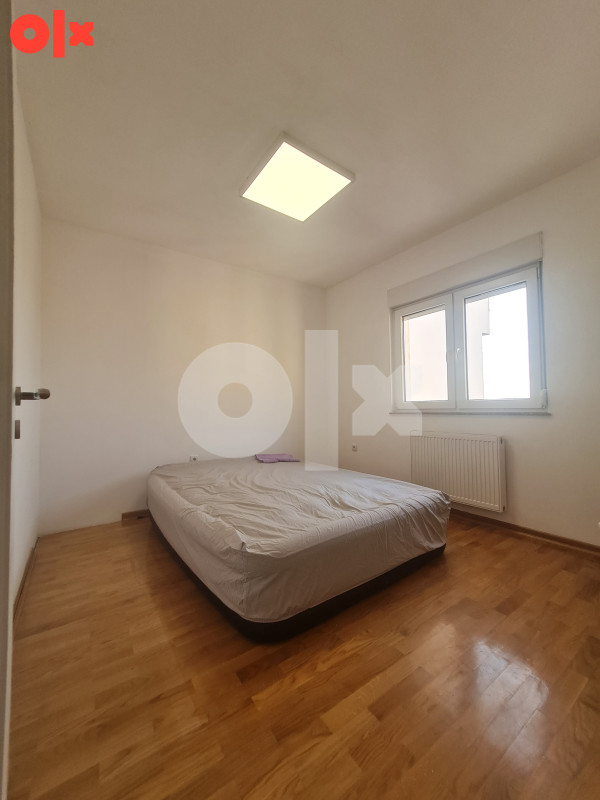 Stan Bijeljina 105m2 PENTHOUSE