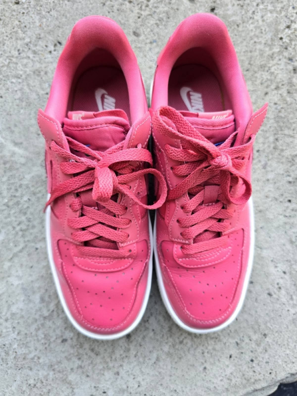 Nike air force patike zenske tene airforce air max airmax 40 broj