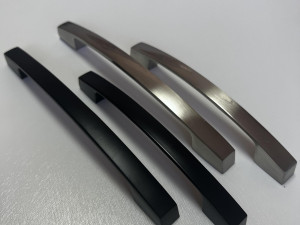 Ručka, mod. 130, saten