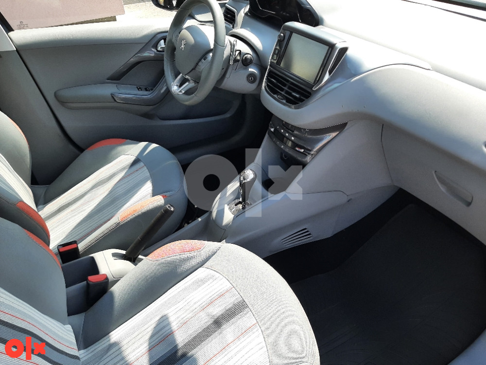 Peugeot 208 1 4 E HDI AUTOMATIK PANORAMA