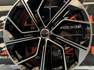 ALU FELGE AVUS AC-522 8,5J X 19 5X112 ET30 66,6