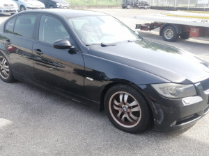 M47 dijelovi BMW E90 2006 (fotografija 3)