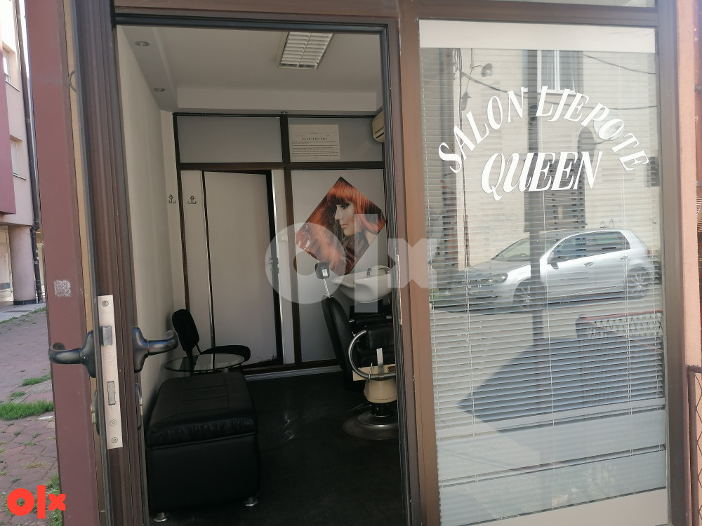 Prodajem montažni/demontažni frizerski salon sa opremom-namješten 3