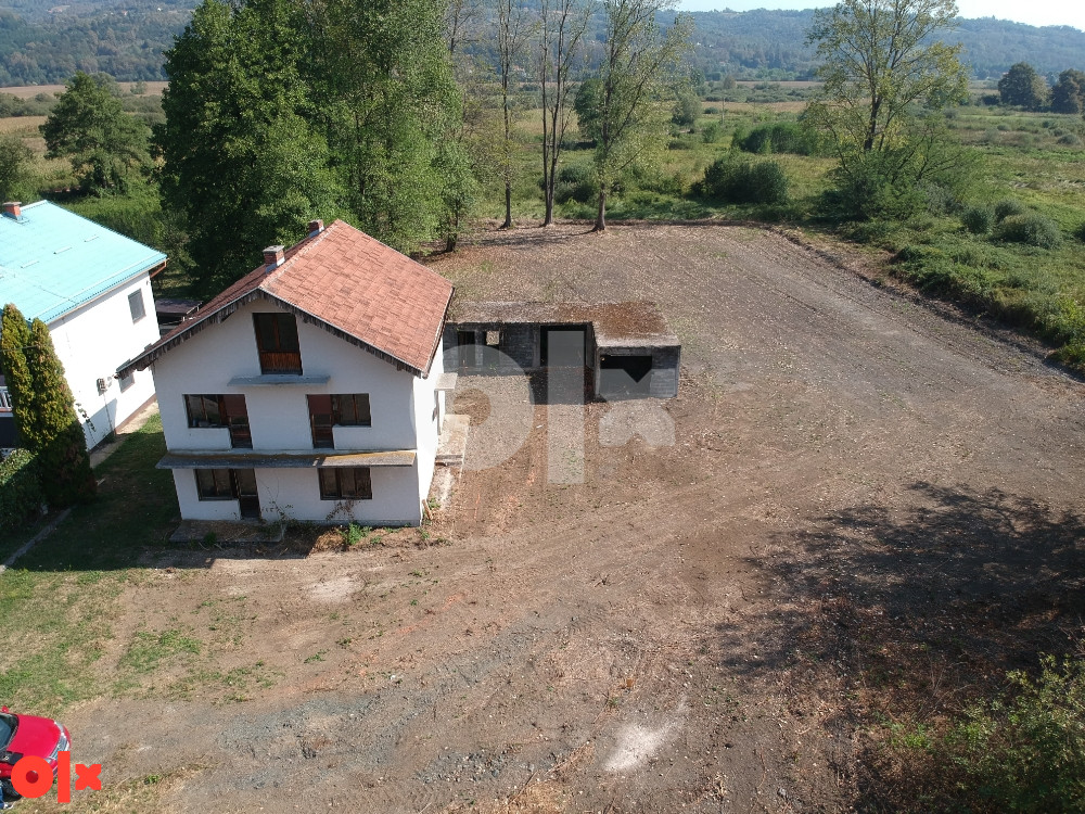 Kuća i zemlja Zepce Bistrica 3200m2 1/1
