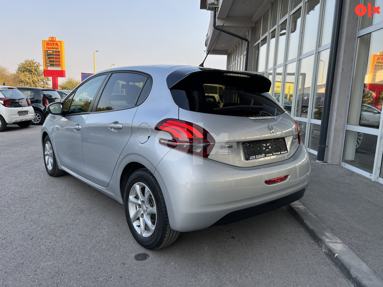 Peugeot 208 1.6 HDI 73kW 2016 god *panorama,120.000km*