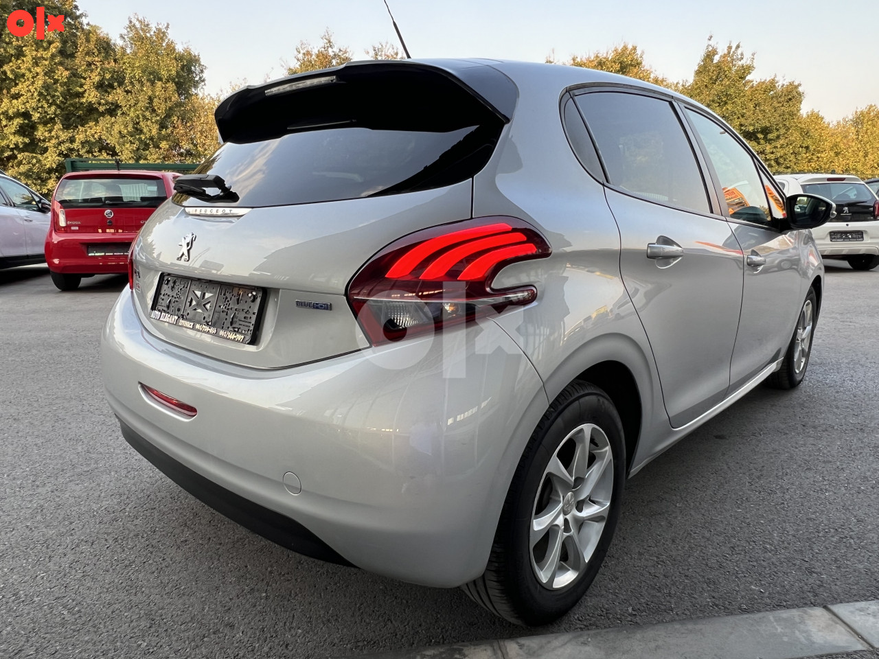 Peugeot 208 1.6 HDI 73kW 2016 god *panorama,120.000km*
