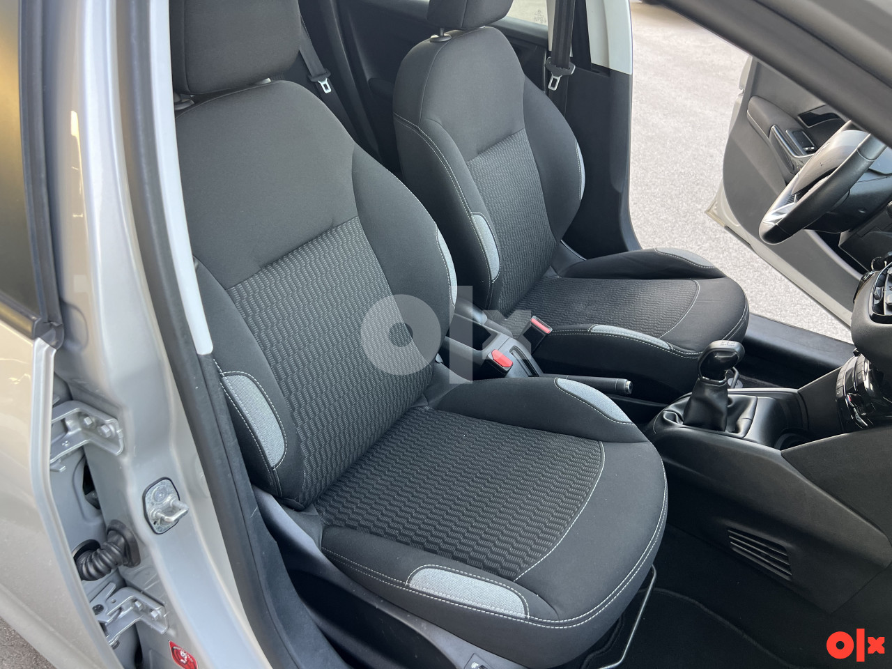 Peugeot 208 1.6 HDI 73kW 2016 god *panorama,120.000km*