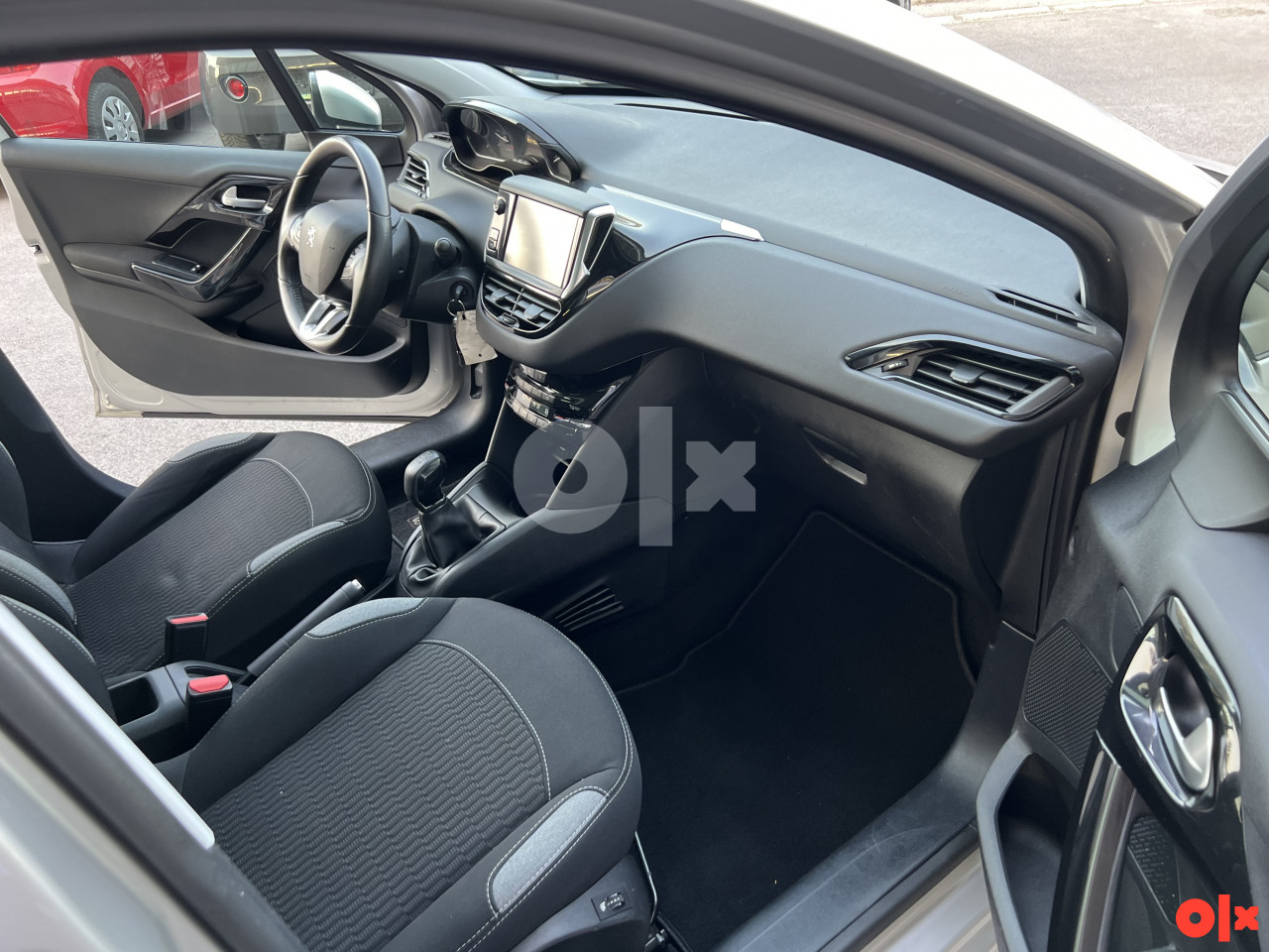 Peugeot 208 1.6 HDI 73kW 2016 god *panorama,120.000km*