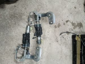 Motoric motorici  L D gepeka Audi A6 4g 4G9827851E 4G9827852E