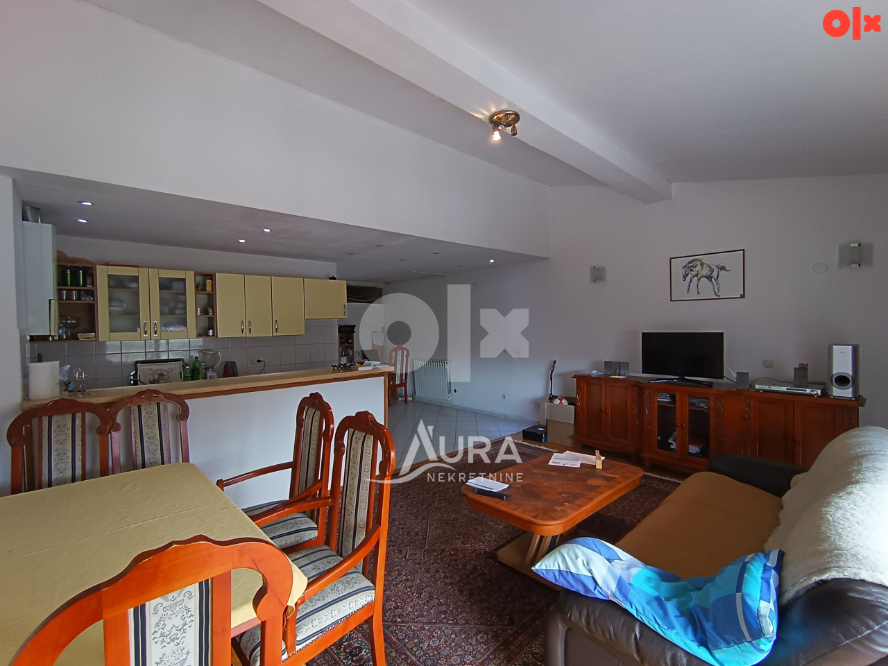 AURA/ Zgrada /3 x stan / Koševsko Brdo, Centar 2