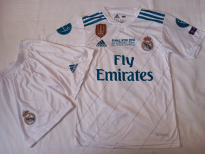 RETRO dres Ronaldo Real Madrid (dječiji) NOVO!!!