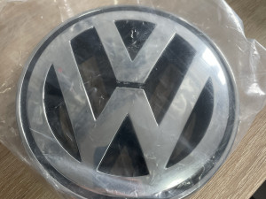 Znak vw passat b6 prednji