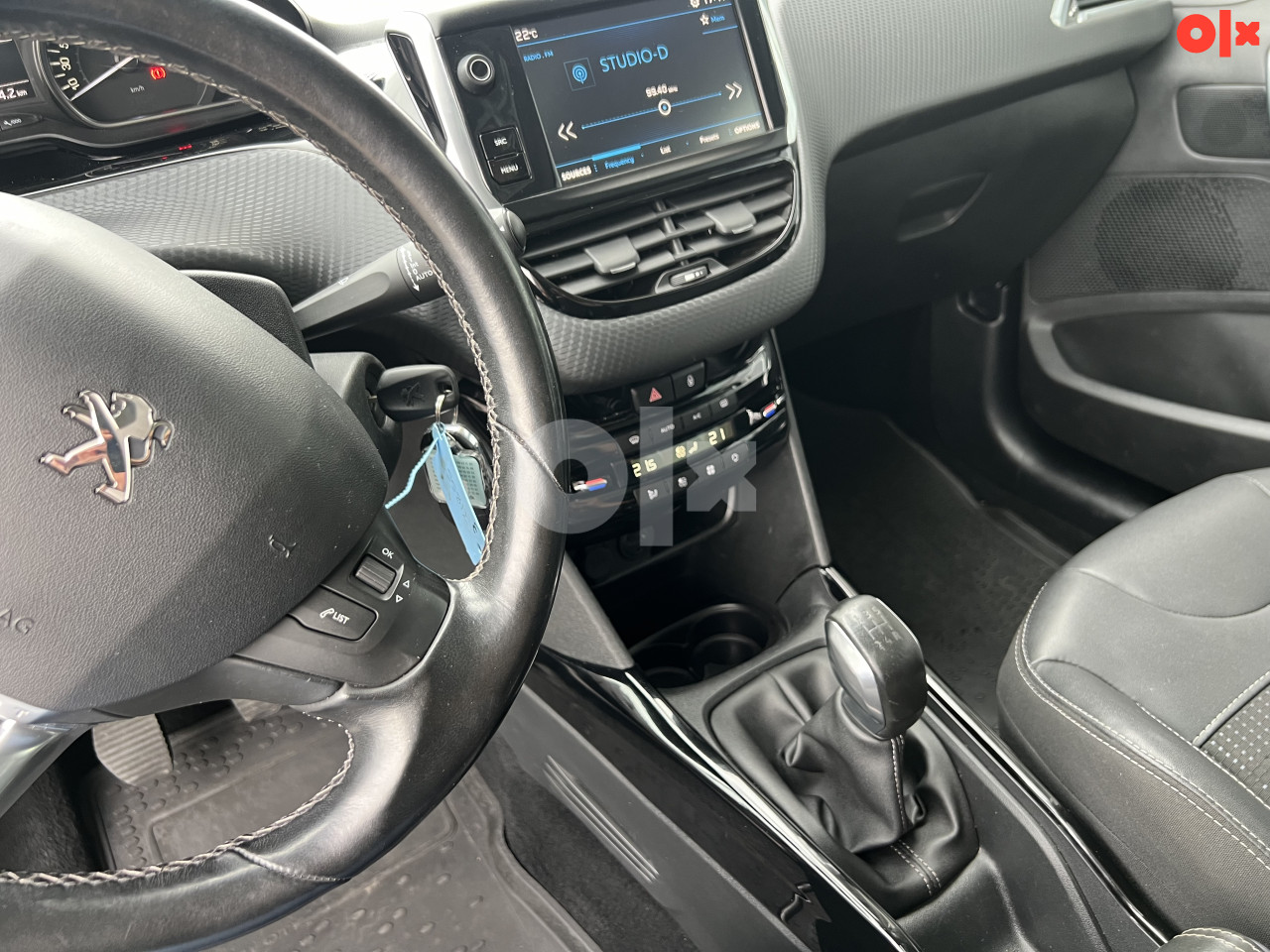 Peugeot 2008 1.6 HDI 73kW 2018 god led,panor,kamera