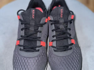 Under armour, br.37,5