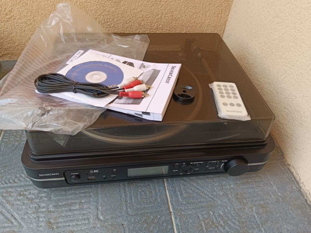 Gramofon Za Ploče Usb Sd Tuner Aux in