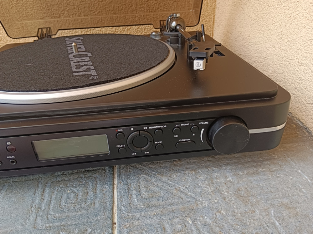 Gramofon Za Ploče Usb Sd Tuner Aux in