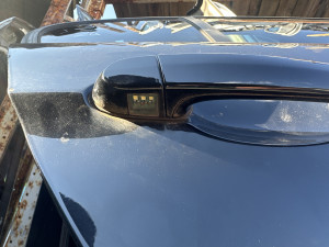 Vrata zadnja desna BMW E90 (fotografija 2)