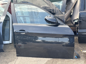 Vrata prednja desna BMW E90