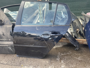 Vrata zadnja lijeva Volkswagen Golf 5