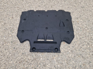 Zastita ispod motora izolacija Audi A6 4G A7 / NOVA