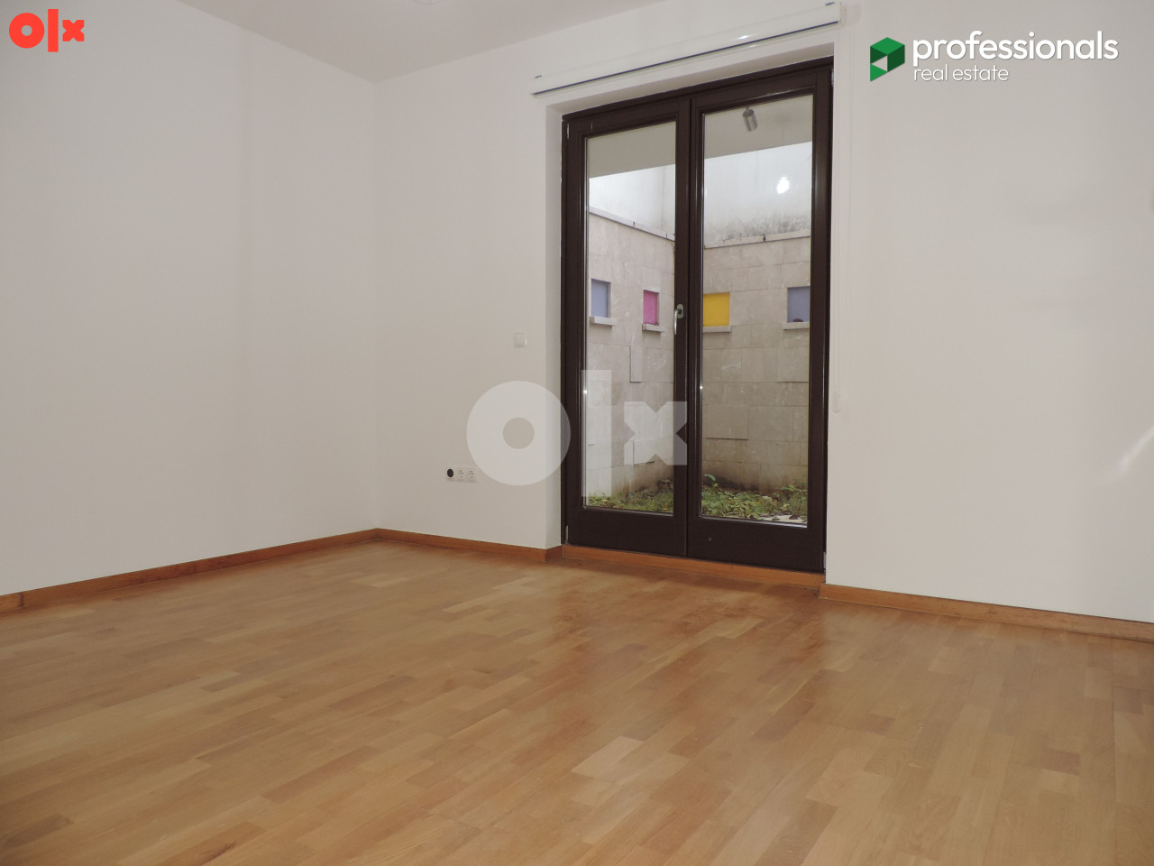 Dvoetažni stan sa garažom i baštom Stari Grad Sarajevo 149 m2 8
