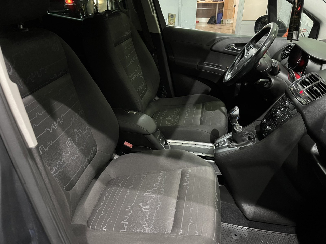 OPEL MERIVA 1.4 BENZIN, 2011 GODINA, KLIMA,