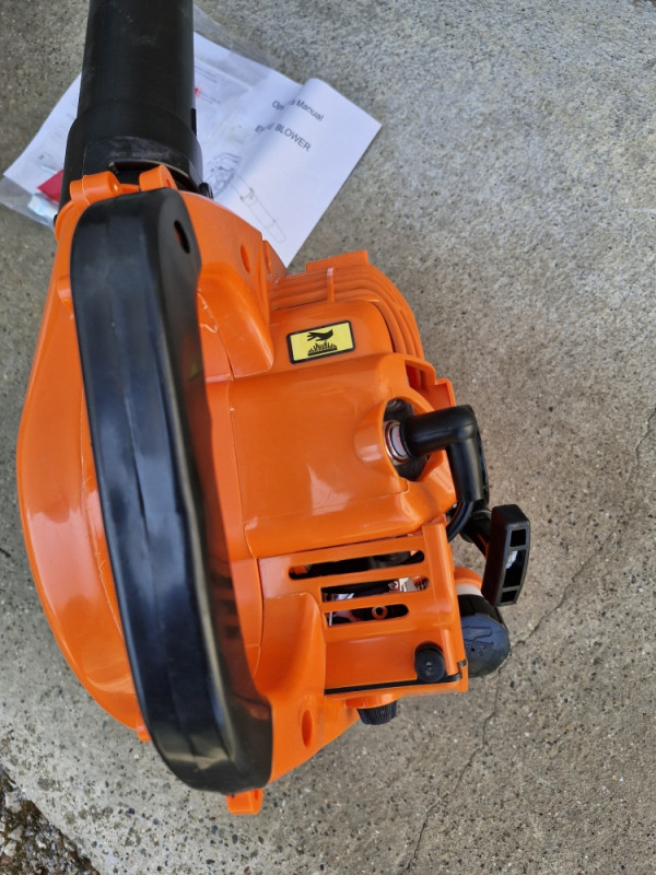 Nov novi Motorni puhac duvac lišća EB260 EB-260 Besplatna dostava