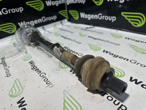 Poluosovina Volkswagen Tiguan (fotografija 1)