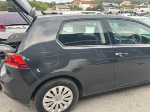 VW GOLF 7 2014 2 VRATA DESNO BOCNO STAKLO