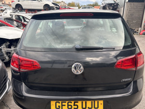 VW GOLF 7 2014 ZADNJA HAUBA GEPEK VRATA SAJBA LC9X