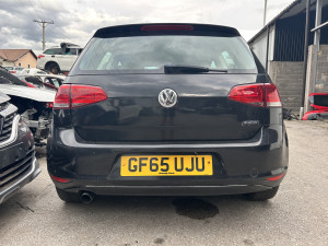 VW GOLF 7 2014 ZADNJI BRANIK KARAMBOLKA PARKING SENZORI LC9X