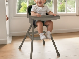 Hranilica za djecu, stolica za bebe, igracke