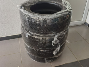 Gume 235 60 16 Falken zimske Terenac Offroad