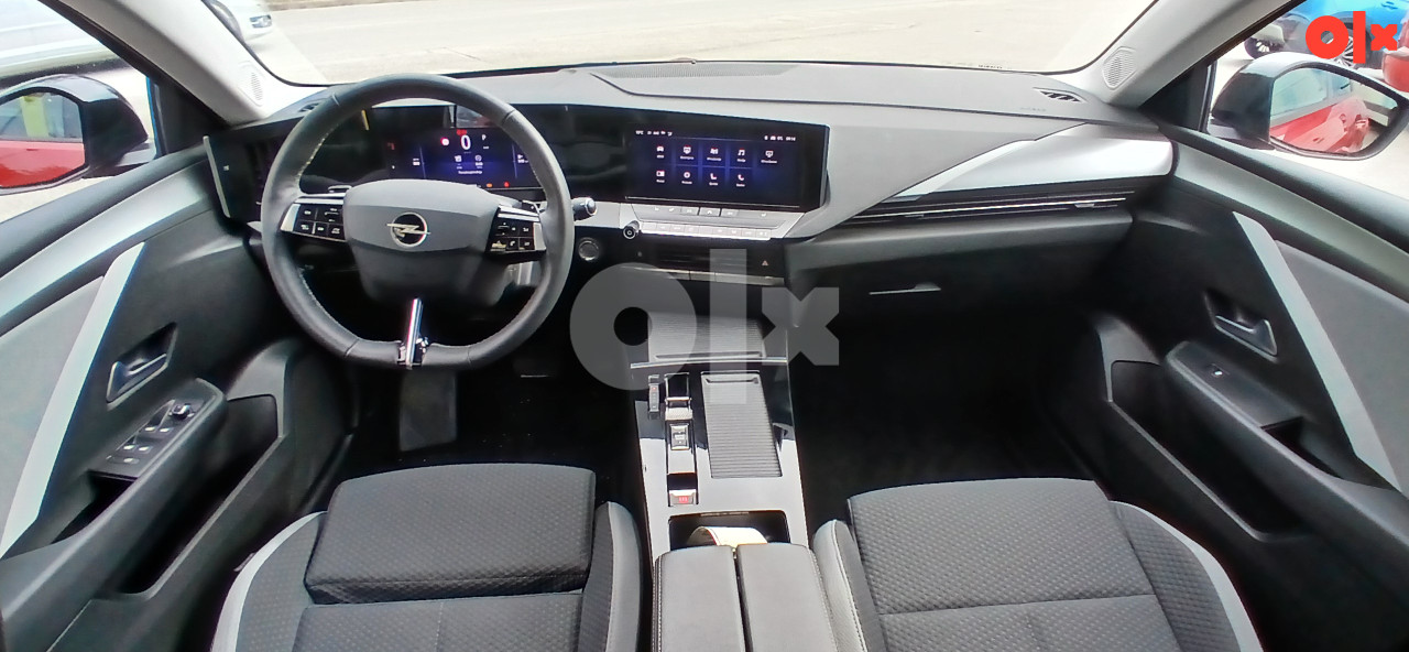 Opel Astra 1.2 Business Edition A/T *2023* [REZERVISANO]