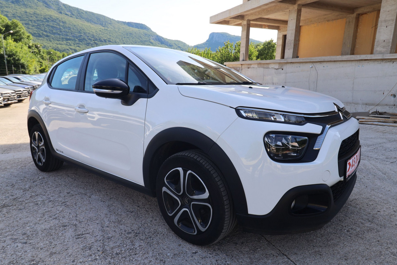 Citroen C3 1.5 BlueHDI 102KS Navigacija -LED- Parktronic FACELIFT