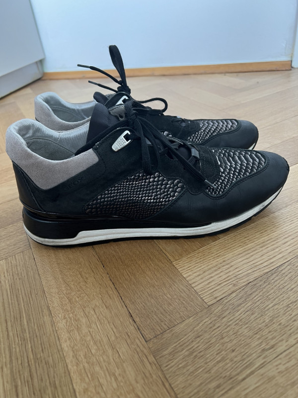 GEOX zenske tene br 39