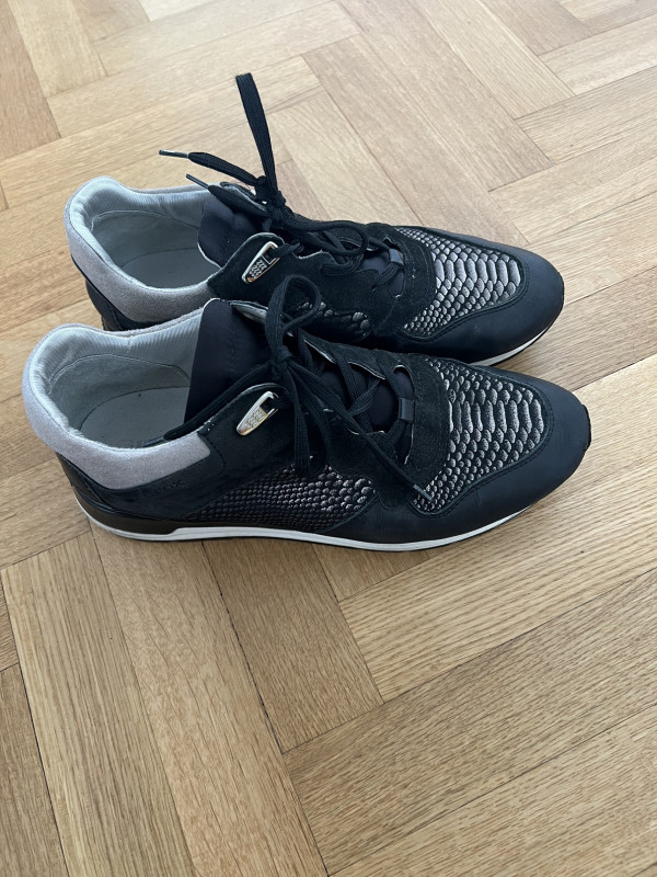 GEOX zenske tene br 39
