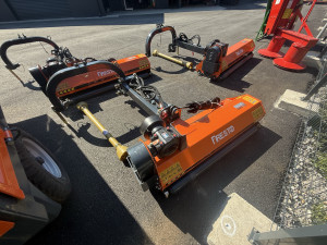 Traktor malčer mulčer tarup komunalni 145 165 FIRESTO