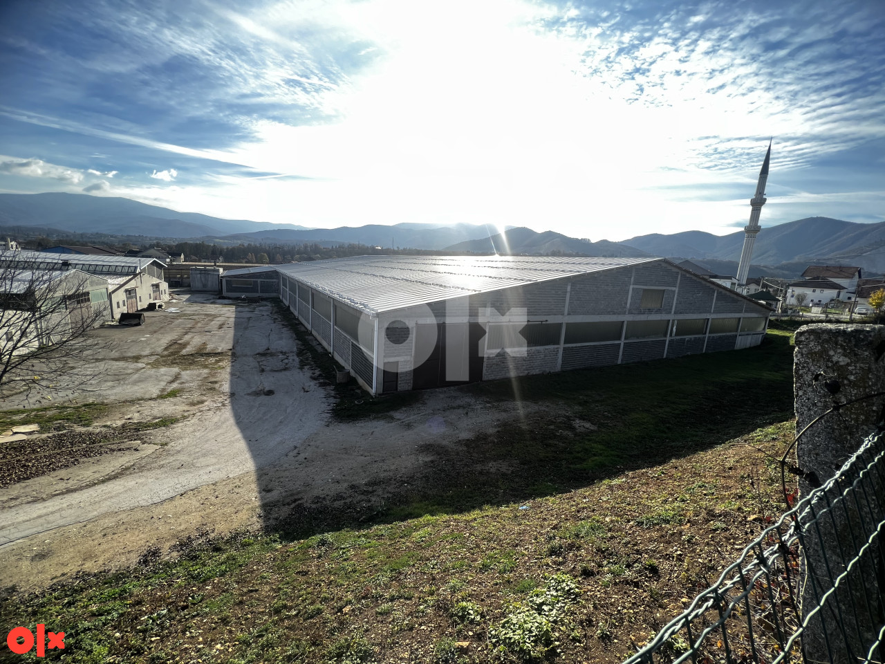 Poslovni prostor - Skladišta hale Vitez 10000m2