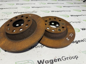 Disk diskovi zadnji Volkswagen Passat CC 2010 (fotografija 1)