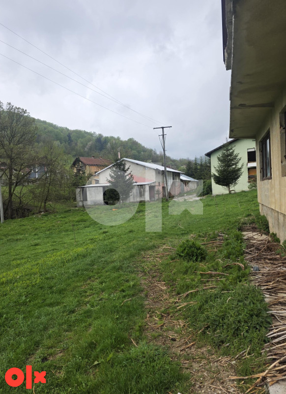 Zemljište i devastirani objekat u općini Hadžići 7