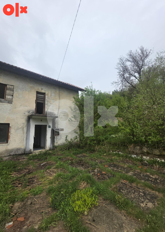 Zemljište i devastirani objekat u općini Hadžići photo 5