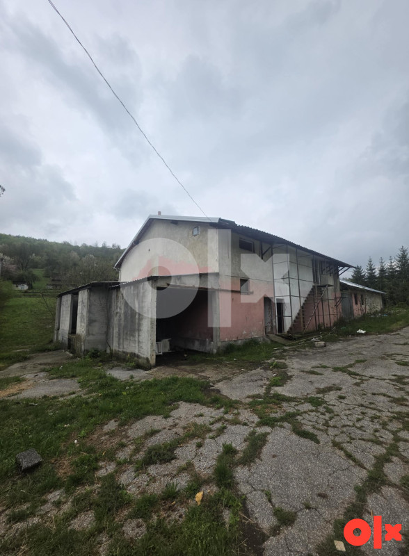 Zemljište i devastirani poslovni objekti u općini Hadžići photo 5