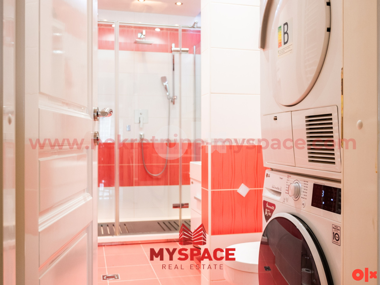MY SPACE/ LUX stan/ GRAND CENTAR/ NAMJESTEN/ 155 m2 22