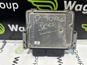 Elektronika motora Jeep Liberty 2005 (fotografija 1)