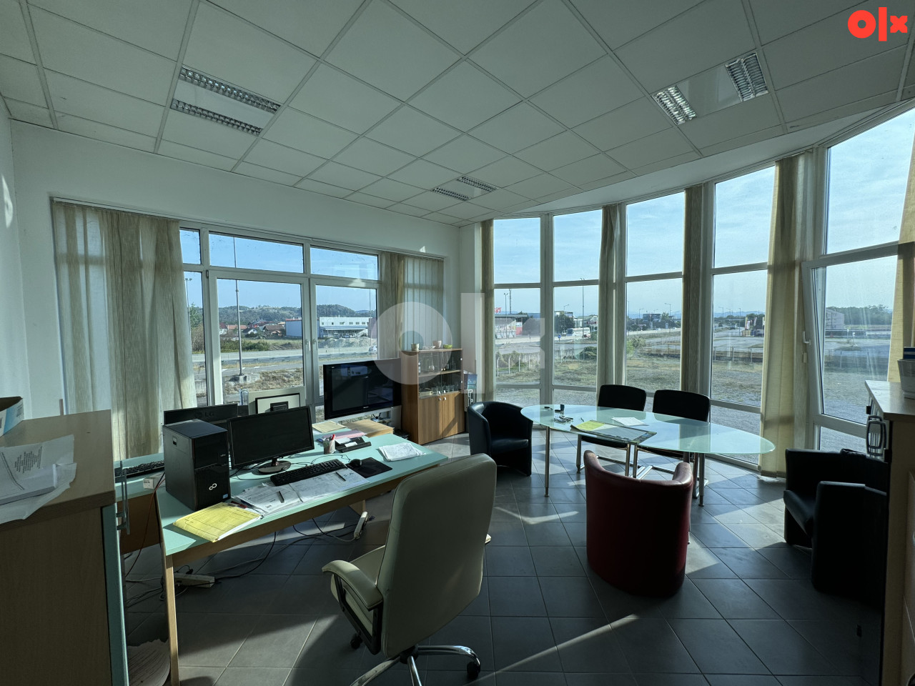 600m2 Hala sa skladistem i kancelarijama BL-Laktasi uz autoput 4