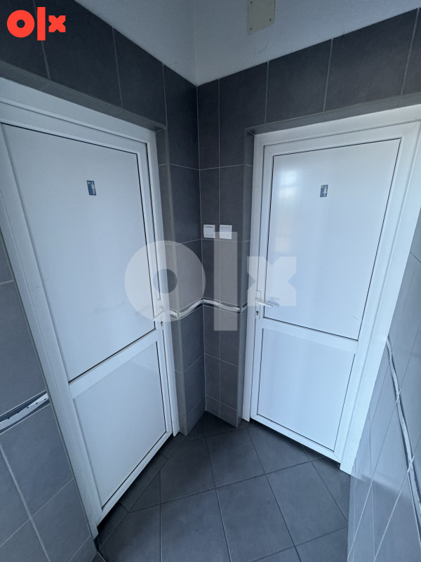 600m2 Hala sa skladistem i kancelarijama BL-Laktasi uz autoput 12