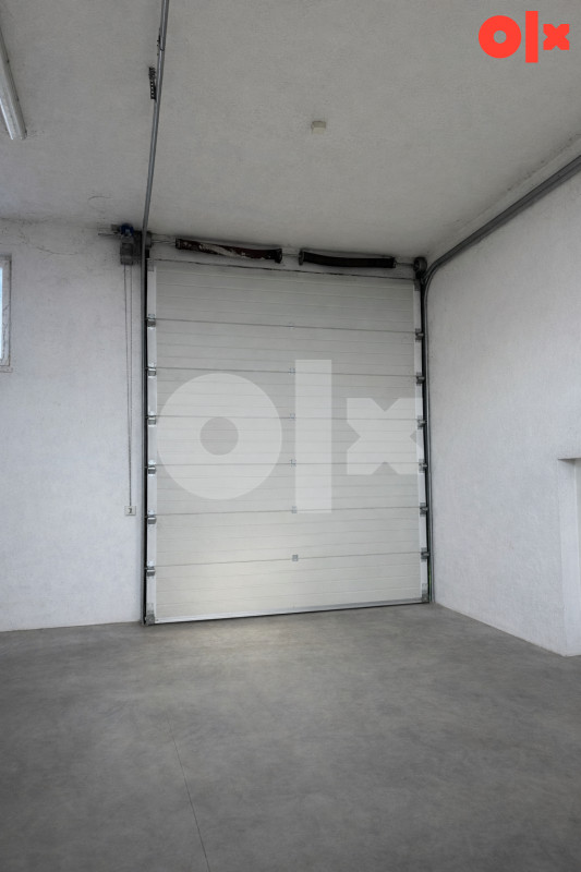 600m2 Hala sa skladistem i kancelarijama BL-Laktasi uz autoput 23