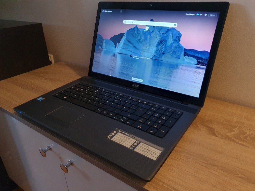 Acer Aspire 7739/3GB Ram-a/500GB HDD